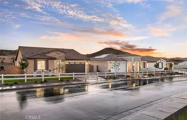 25401 Violane Drive, Menifee, CA 92585