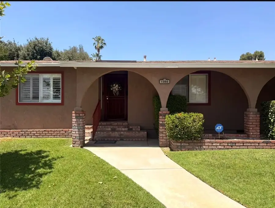 1060 E Lynwood, San Bernardino, CA 92404 - #2