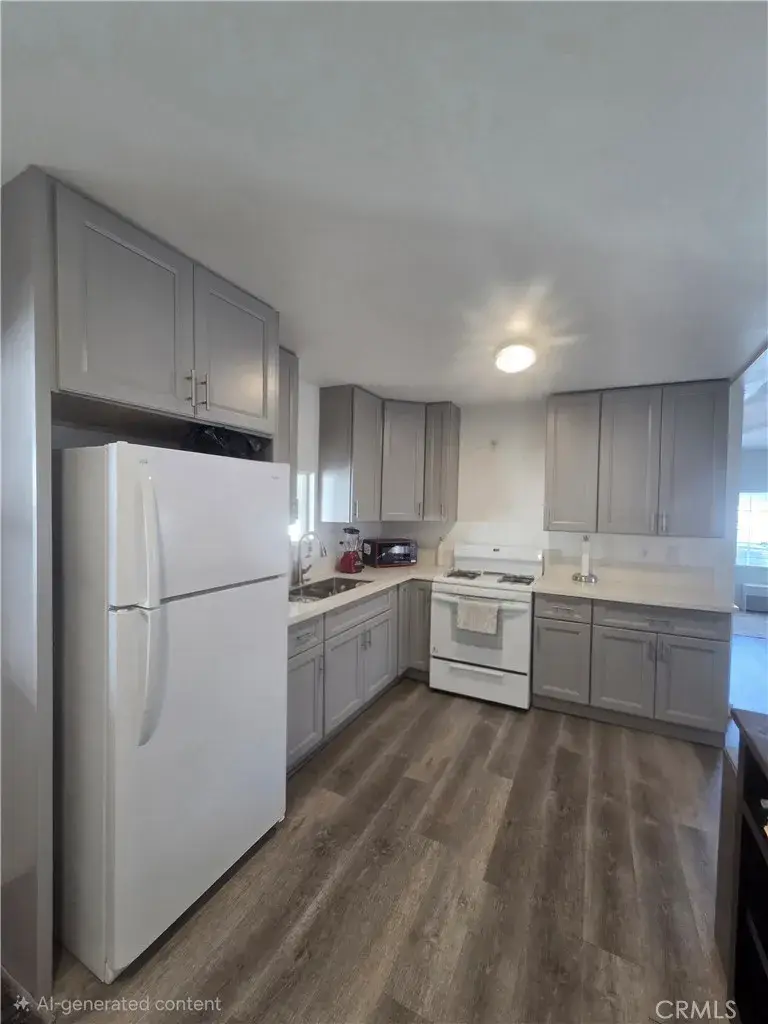 350 E San Jacinto Space 11, Perris, CA 92571 - #1
