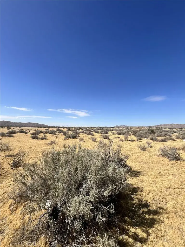 0 Navajo, Apple Valley, CA 92307 - #2