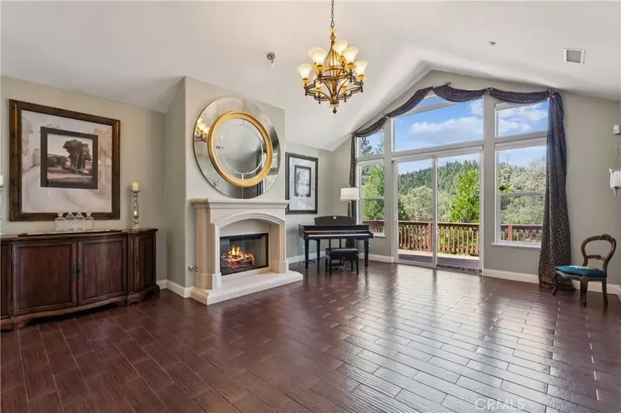 468 S Cumberland, Lake Arrowhead, CA 92352 - #3