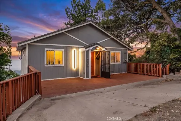 23377 Crestview, Crestline, CA 92325