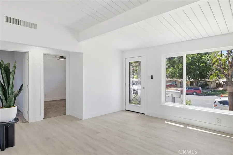 2805 Haley Street, Bakersfield, CA 93305 - #3