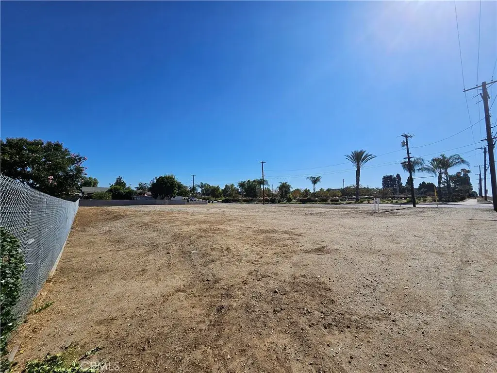 6411 Arlington, Riverside, CA 92504 - #1