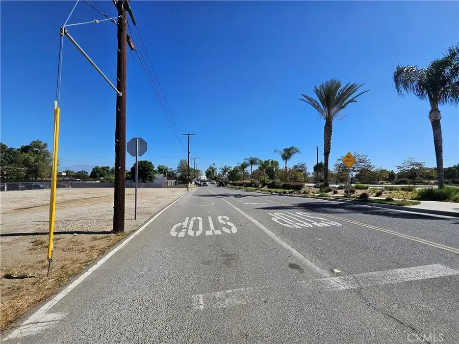 6411 Arlington, Riverside, CA 92504 - #3