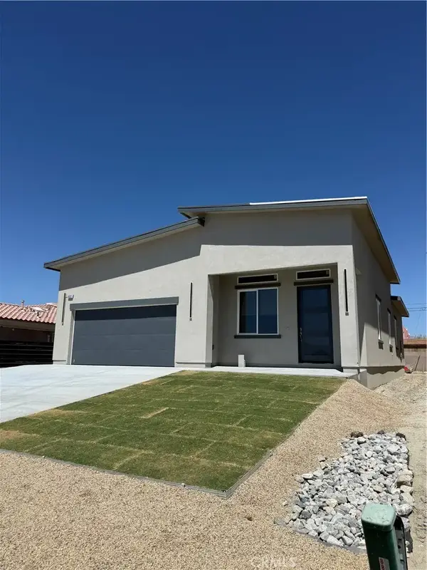 16322 Avenida Gracia, Desert Hot Springs, CA 92240