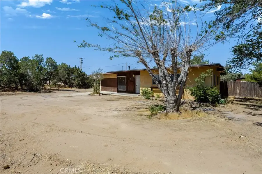 15872 Muscatel, Hesperia, CA 92345 - #3