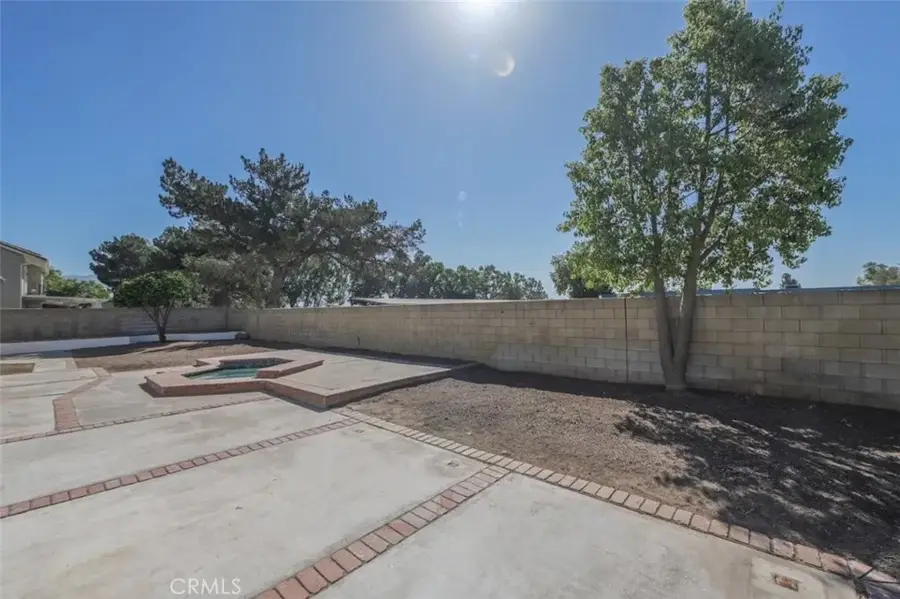 211 W Columbine Avenue, Rialto, CA 92377 - #2
