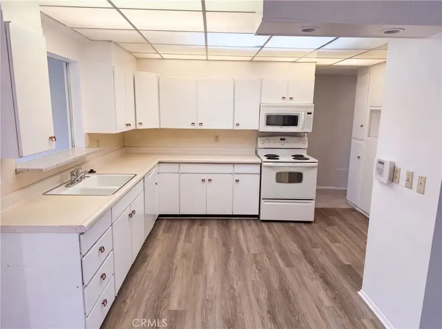 601 Palomar, Hemet, CA 92543 - #2