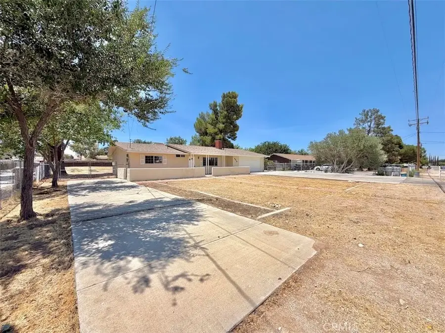 8938 Evergreen, Hesperia, CA 92345 - #3