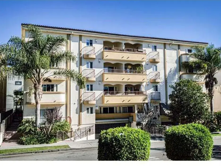 1828 Glendon Avenue, Los Angeles, CA 90025 - #1