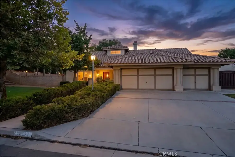 11321 Breithorn Court, Riverside, CA 92503 - #2