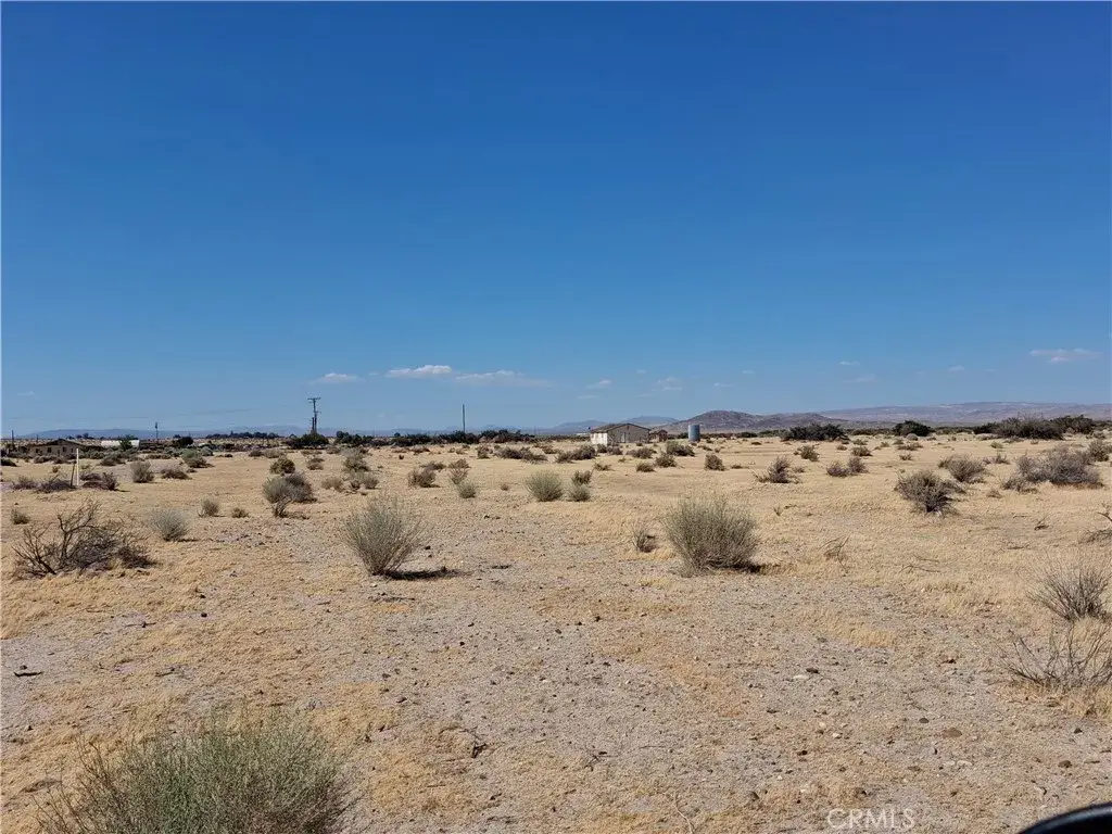0 Mountain View Rd, Hinkley, CA 92347 - #1