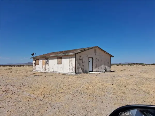 34115 Mountain View, Hinkley, CA 92347