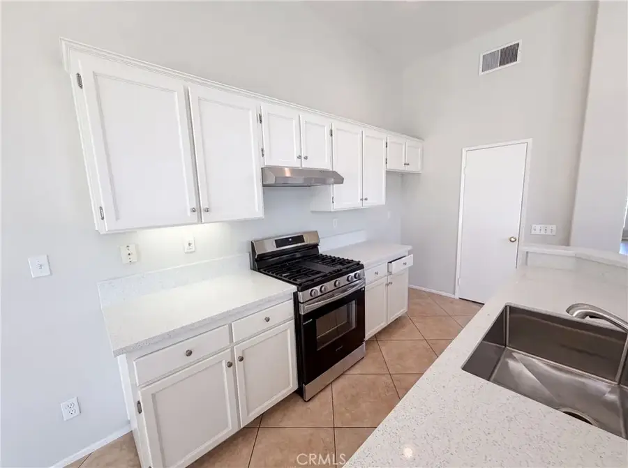 13477 Fairfield, Corona, CA 92883 - #2