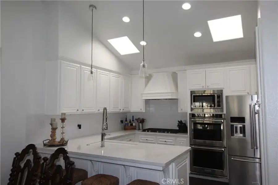 8205 New Castle Street, Bakersfield, CA 93311 - #2