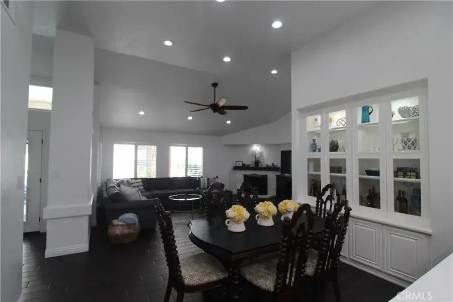 8205 New Castle Street, Bakersfield, CA 93311 - #3