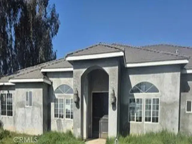 6136 E Church Avenue, Fresno, CA 93727 - #1