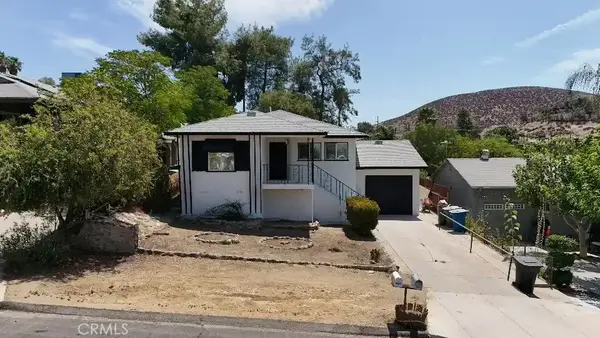 406 Lookout, Lake Elsinore, CA 92530