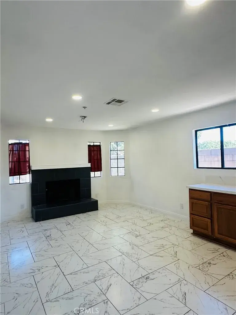 9795 Lime Avenue, Fontana, CA 92335 - #2