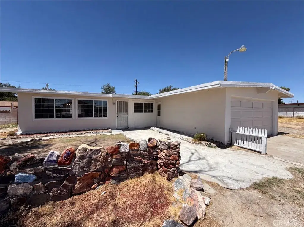 13325 Lamel, Edwards, CA 93523 - #1