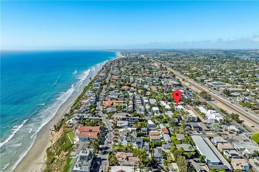 127 W Glaucus Street #B, Encinitas, CA 92024 - #2