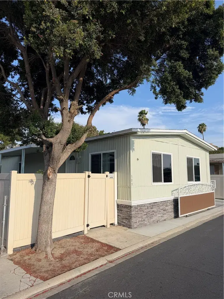 3825 Crestmore Rd #303, Riverside, CA 92509 - #1