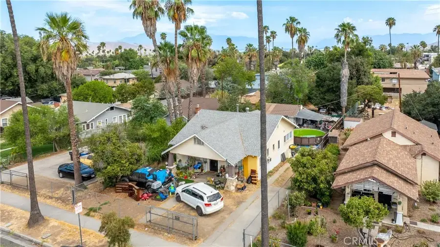 1809 7th St, Riverside, CA 92507 - #3