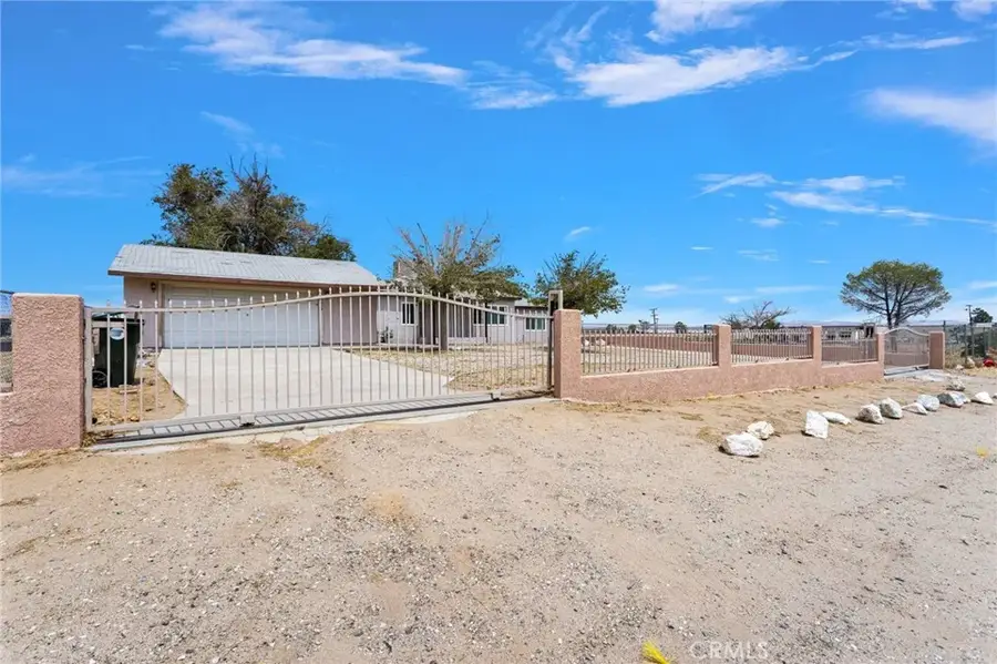 15212 Dos Palmas, Victorville, CA 92392 - #3