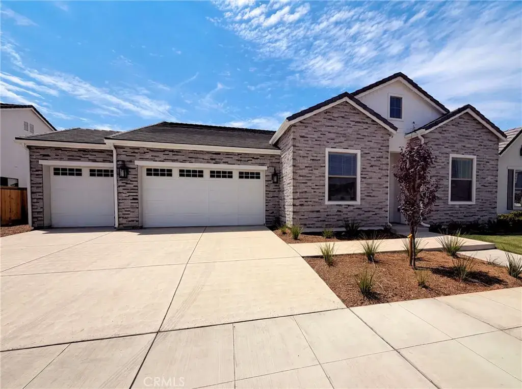 2262 N Marion, Clovis, CA 93619 - #1