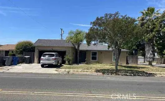 4497 N Chestnut, Fresno, CA 93726 - #1