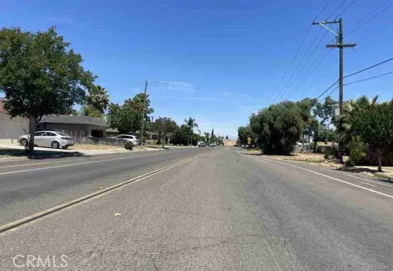 4497 N Chestnut, Fresno, CA 93726 - #2