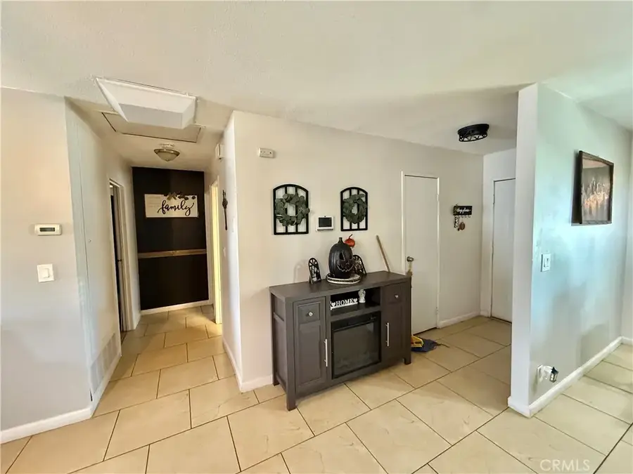 17798 Main, Hesperia, CA 92345 - #3
