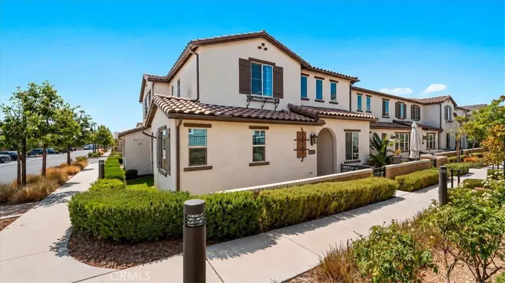 5604 Altamura Way #1, Fontana, CA 92336 - #1