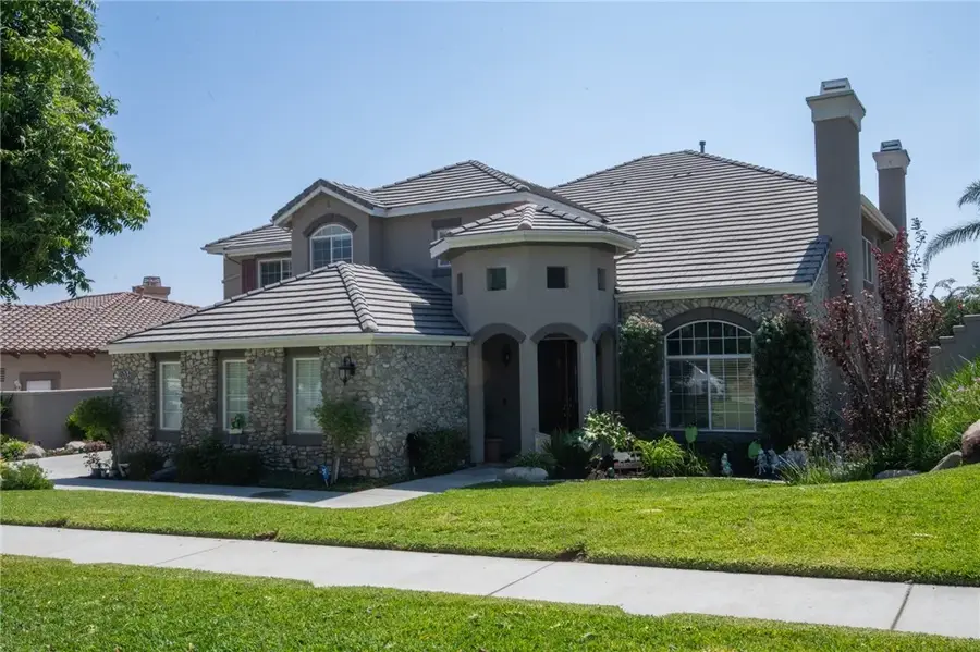 12575 Carmel Knolls Drive, Rancho Cucamonga, CA 91739 - #2