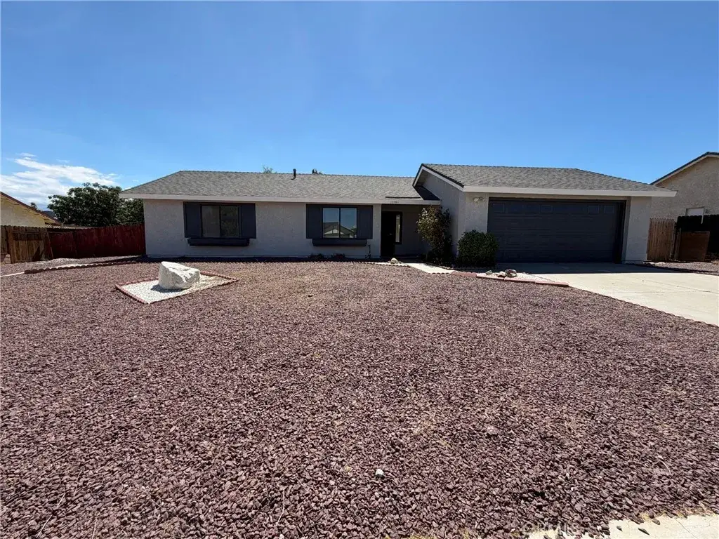 13561 Glacier, Hesperia, CA 92345 - #1