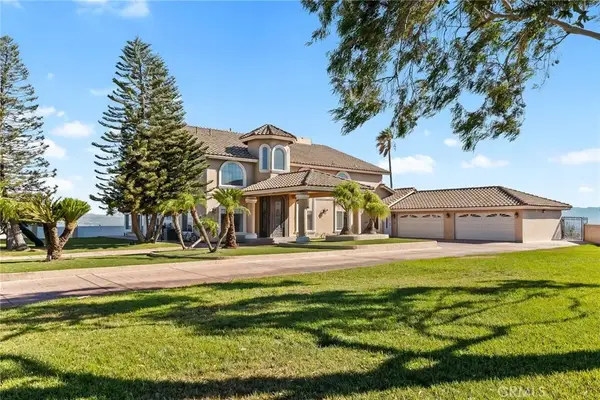 7077 Thunder Ridge Road, Jurupa Valley, CA 92509
