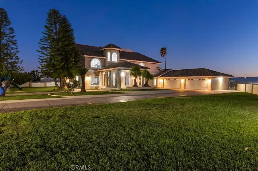 7077 Thunder Ridge Road, Jurupa Valley, CA 92509 - #2