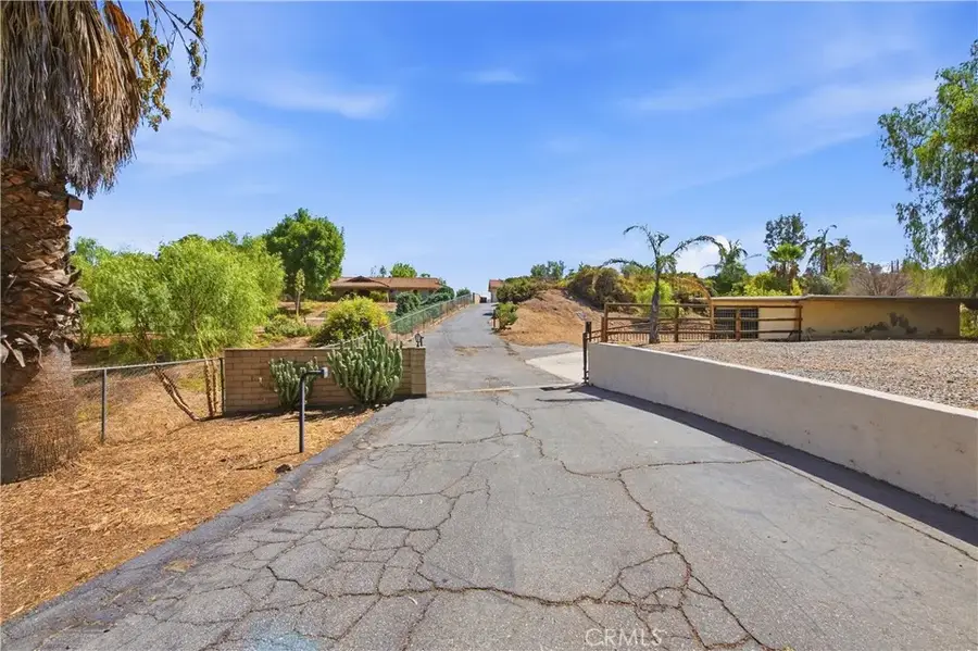 16800 Sendero Del Charro, Riverside, CA 92504 - #3
