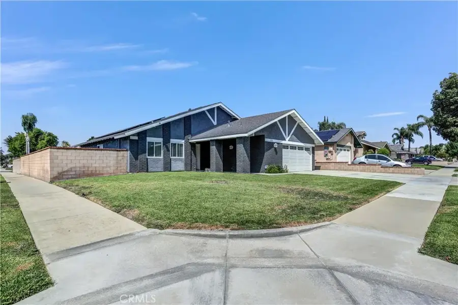 2466 S Sultana Avenue, Ontario, CA 91761 - #3