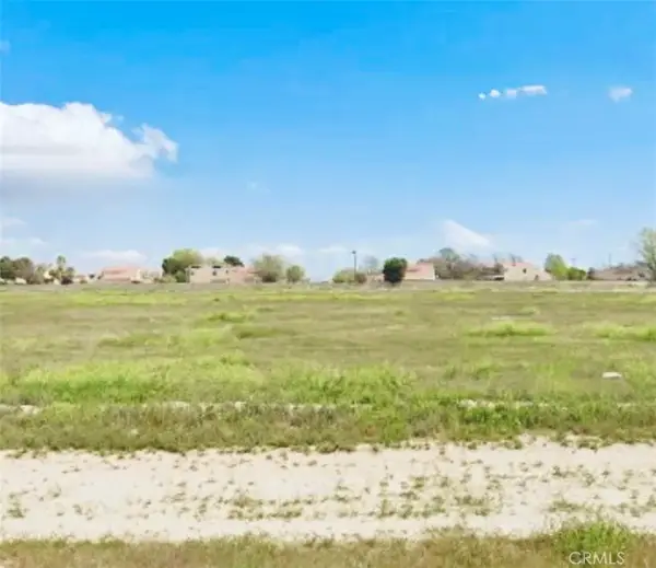 25 E Avenue J, Lancaster, CA 93535