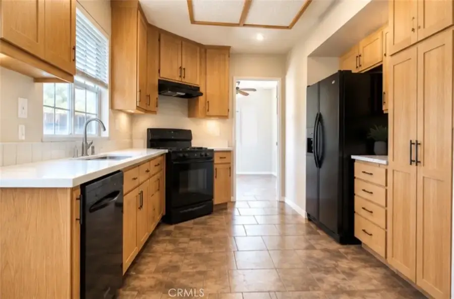 12441 San Jacinto, Victorville, CA 92392 - #2