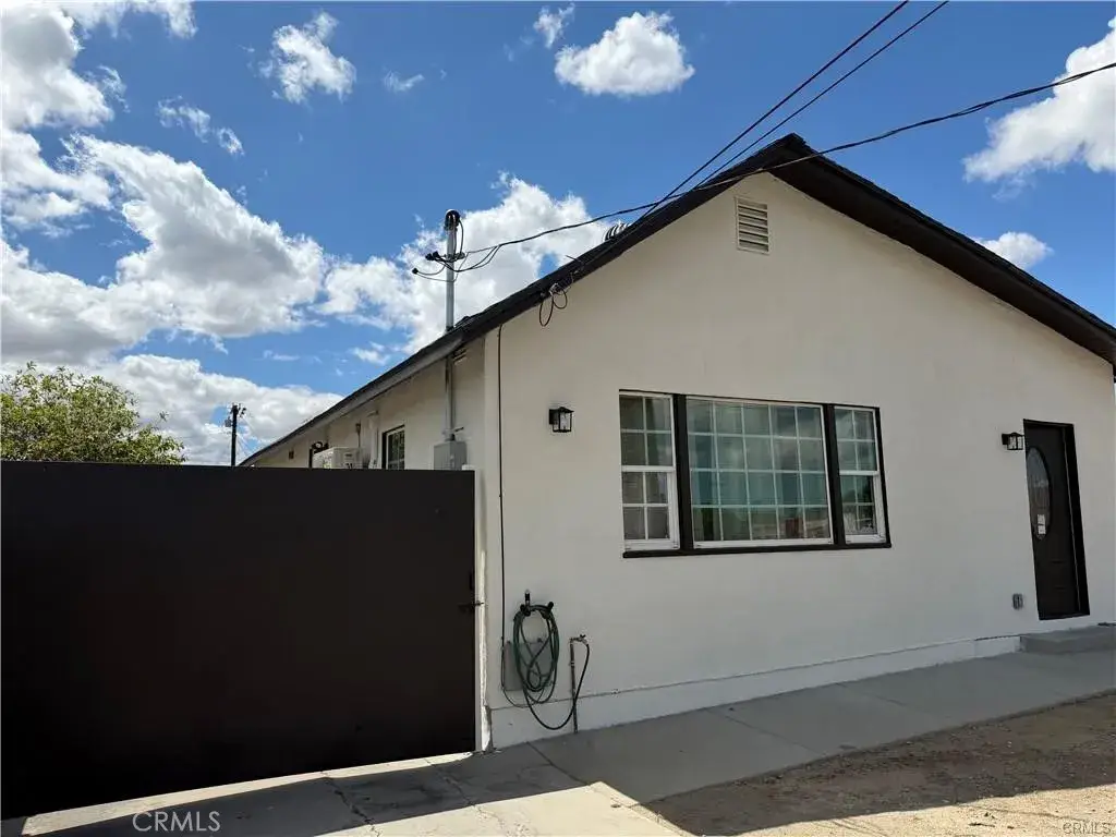 1271 W 19th, San Bernardino, CA 92411 - #1