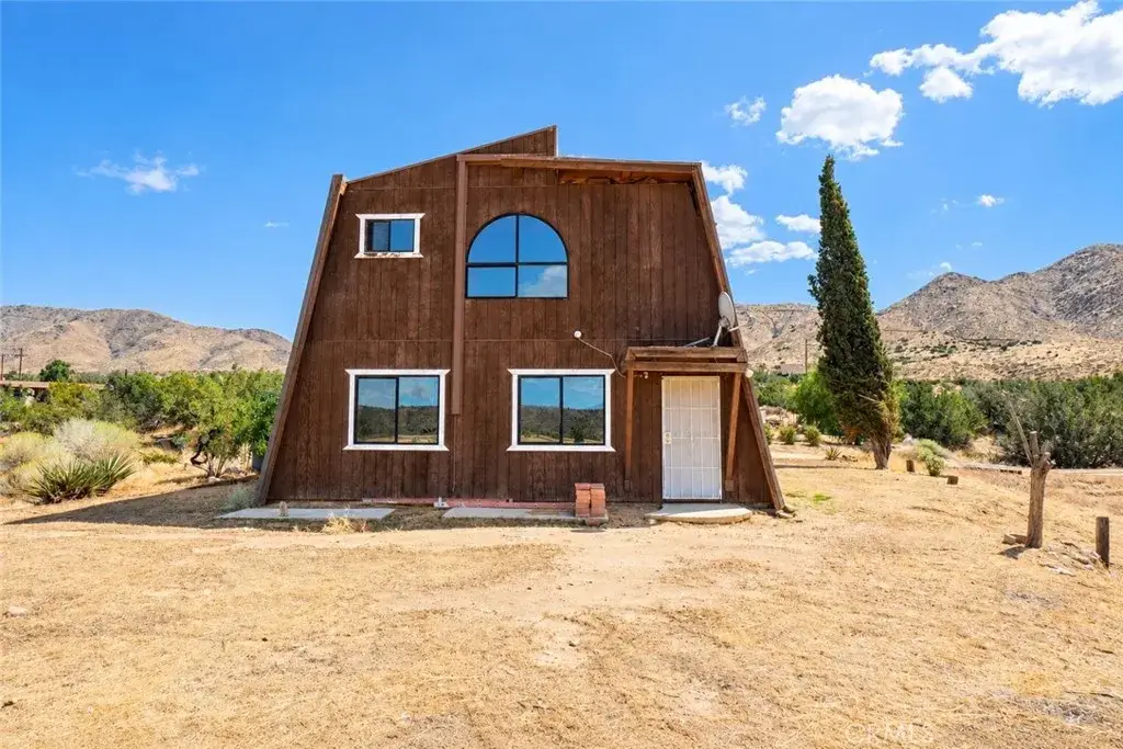 19765 Rox, Apple Valley, CA 92308 - #1
