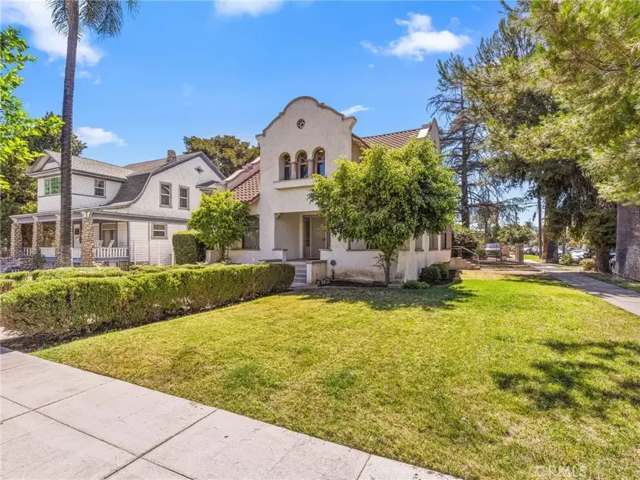 3390 Orange, Riverside, CA 92501 - #3