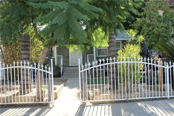 3040 Orange, Riverside, CA 92501