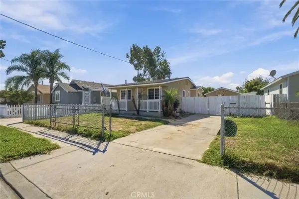 5510 Roosevelt Avenue, Santa Ana, CA 92703
