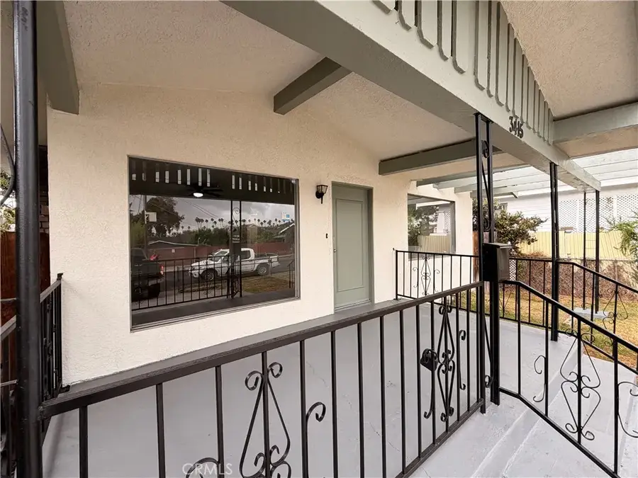 3415 Mont Clair, Los Angeles, CA 90018 - #2