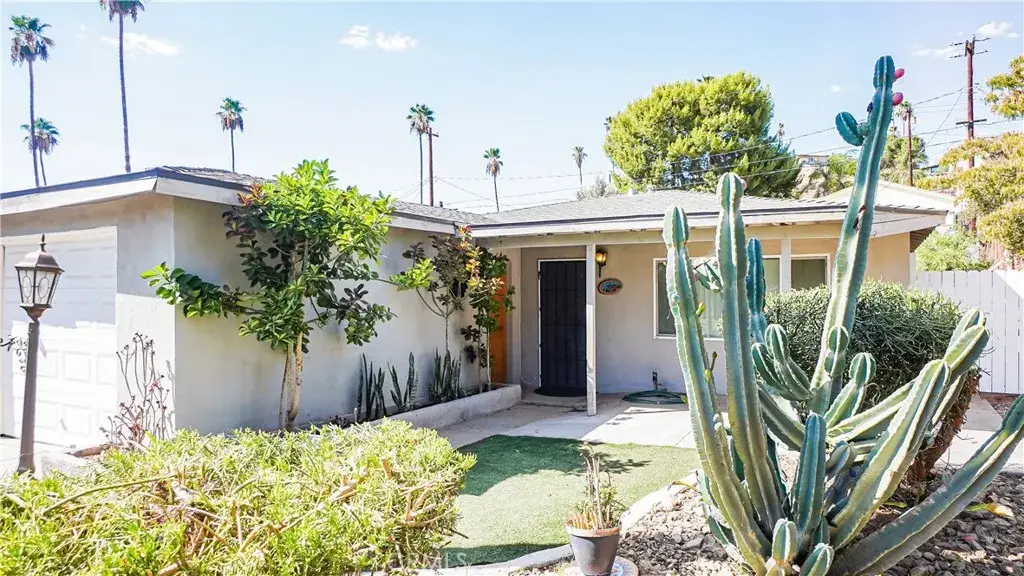 7353 Pontoosuc, Riverside, CA 92504 - #1