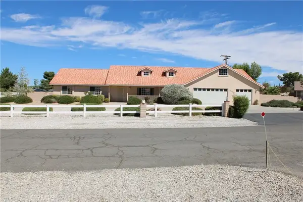 20060 Waco Court, Apple Valley, CA 92308